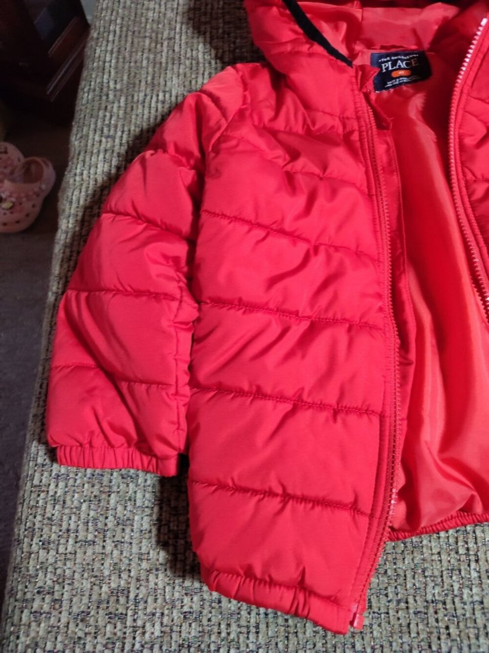 Children's Place Red Puffer Coat Jacket 4T Hooded - Picture 2 of 5